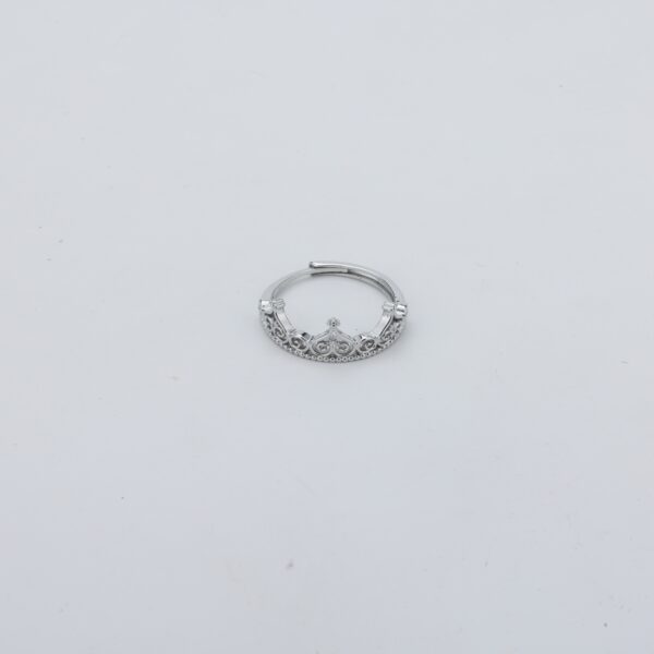 Barbie Real or Fake Princess Crown Ring - Image 4