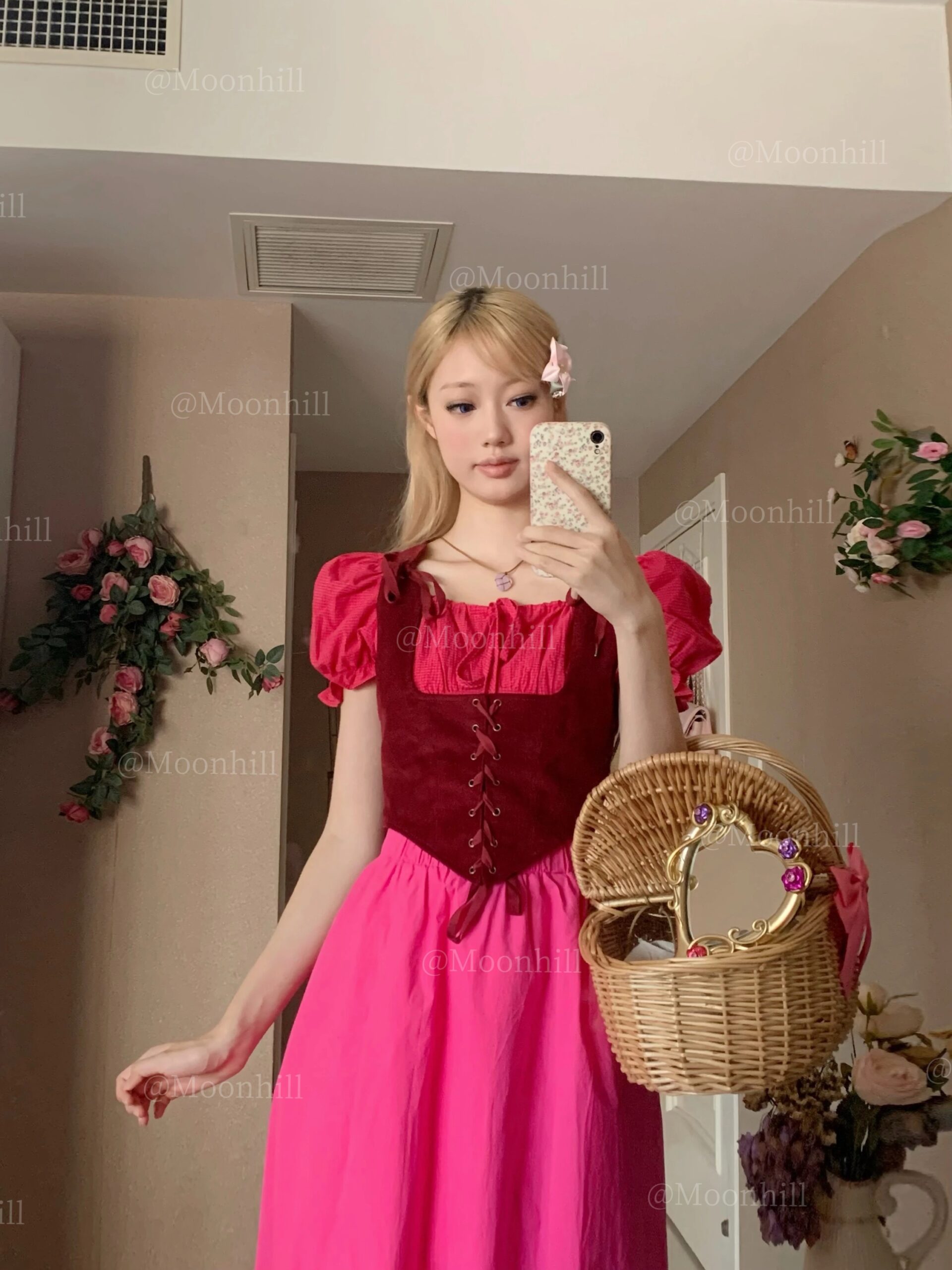 Diamond Castle Magic Mirror - Image 3