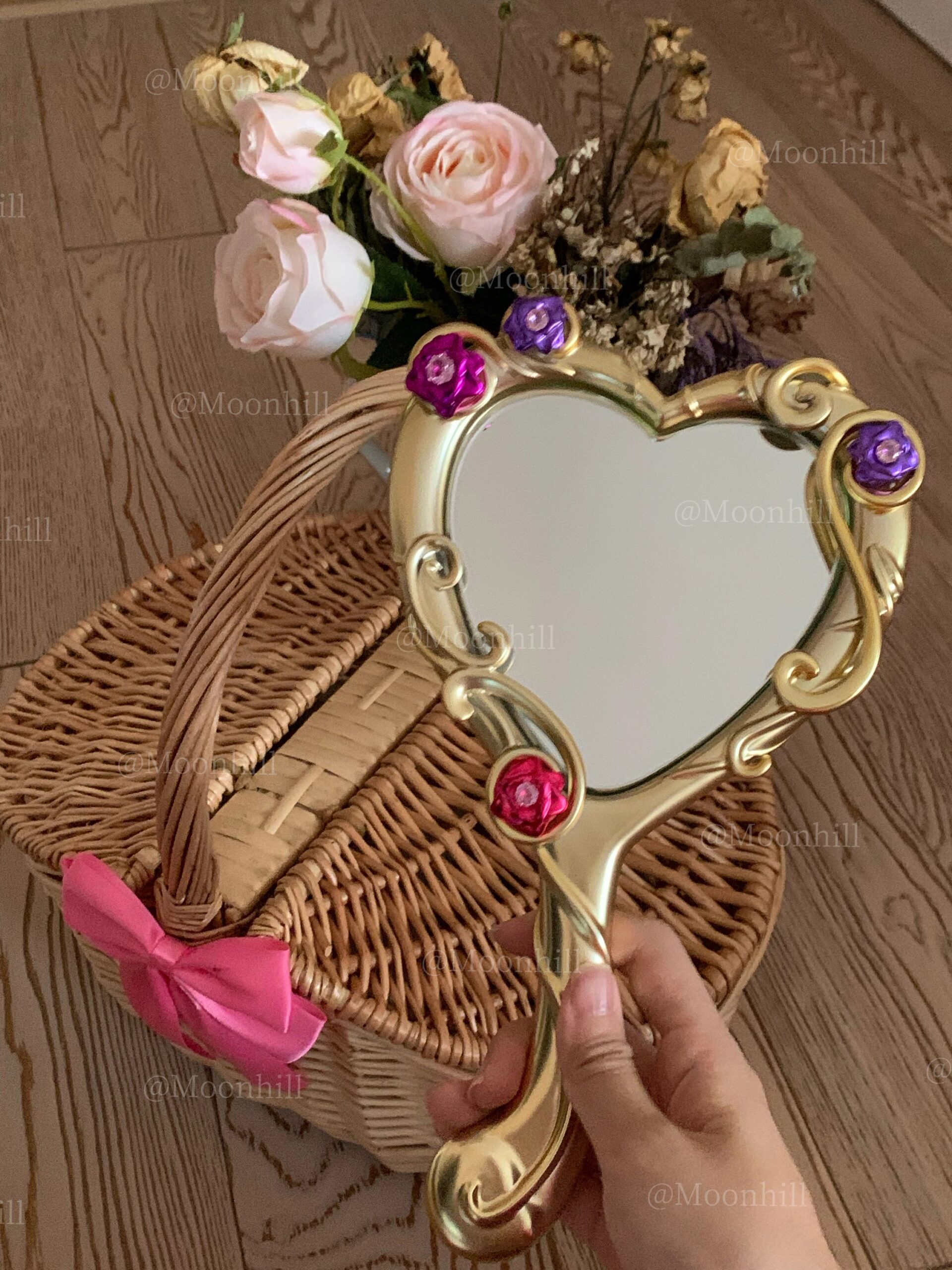 Diamond Castle Magic Mirror